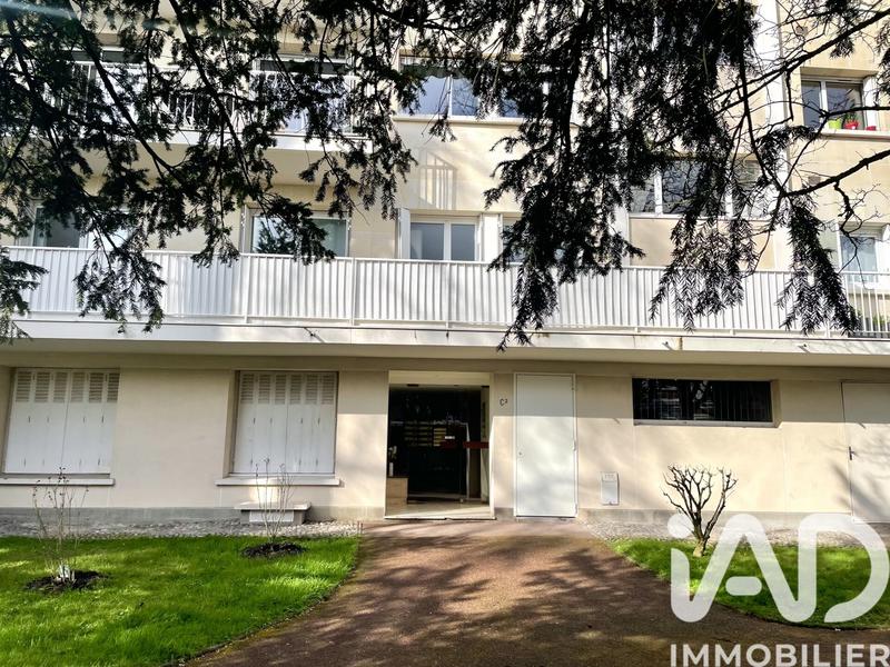 Studio - 12 m² - 1 pièce