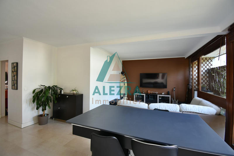 Appartement - 88 m² - 4 pièces