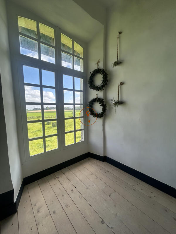 Manoir - 310 m² - 9 pièces