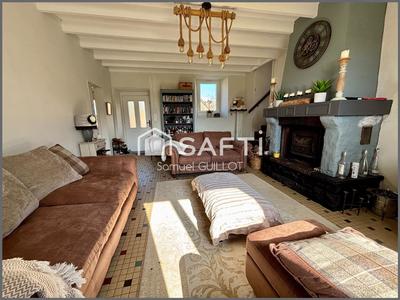 Maison - 101 m² - 5 pièces