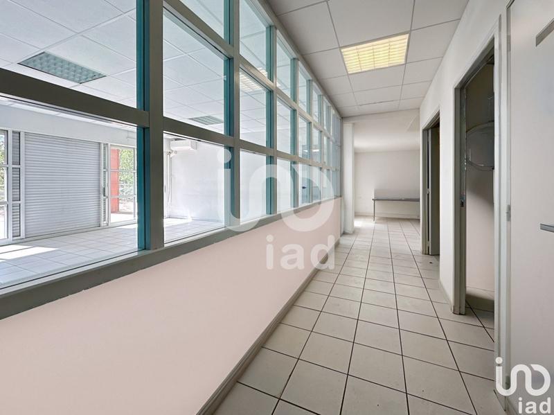 Local commercial - 296 m² - 5 pièces