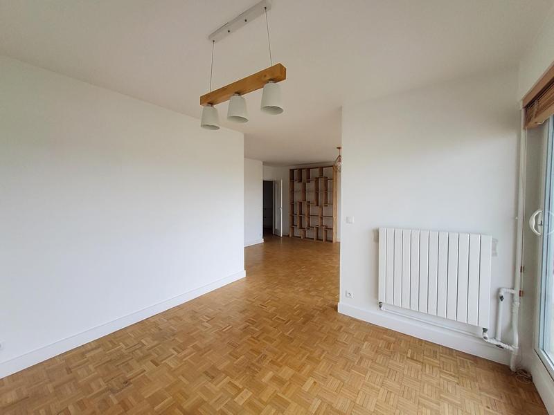 Appartement - 99 m² - 5 pièces