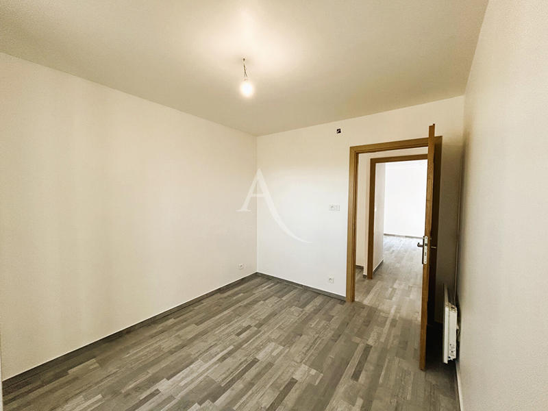 Appartement - 99 m² - 5 pièces