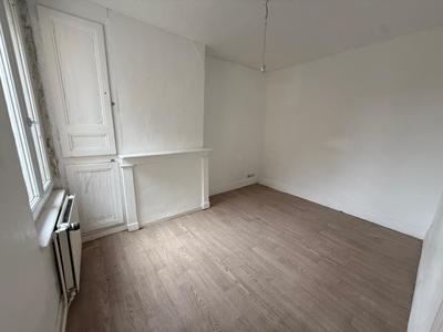 Maison - 140 m² - 3 pièces