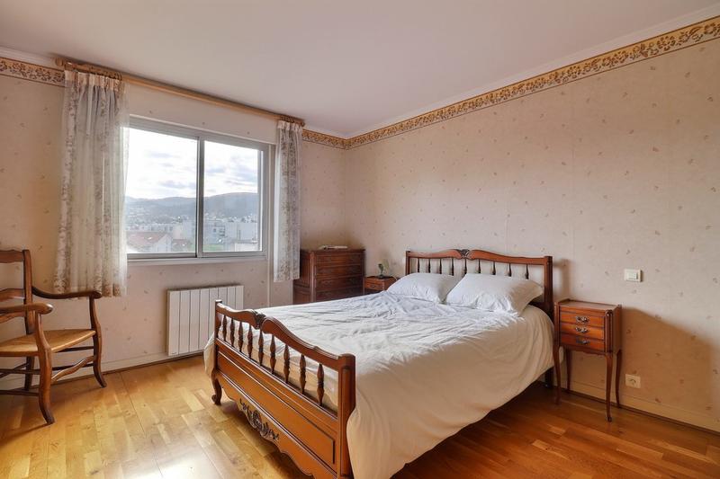 Appartement - 156 m² - 7 pièces