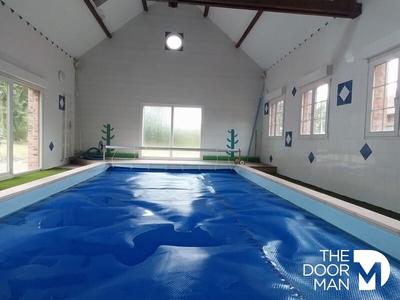 Propriété - 303 m² - 9 pièces