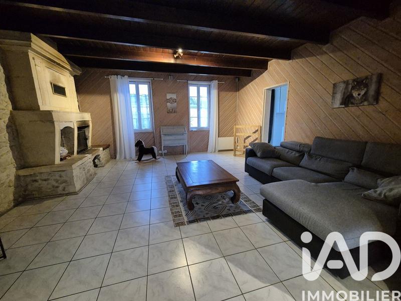 Maison - 259 m² - 9 pièces