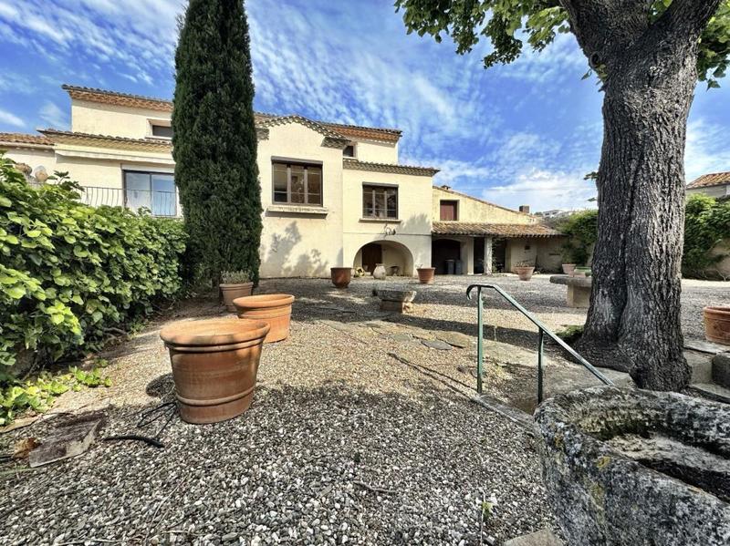 Maison de campagne - 243 m² - 9 pièces