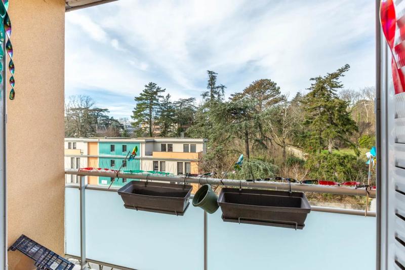 Appartement - 64 m² - 4 pièces