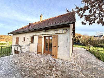 Maison - 140 m² - 6 pièces