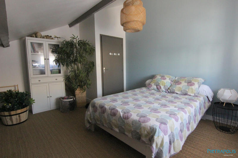 Maison traditionnelle - 122 m² - 4 pièces