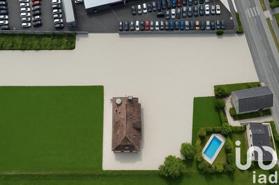 Terrain - 10 766 m²