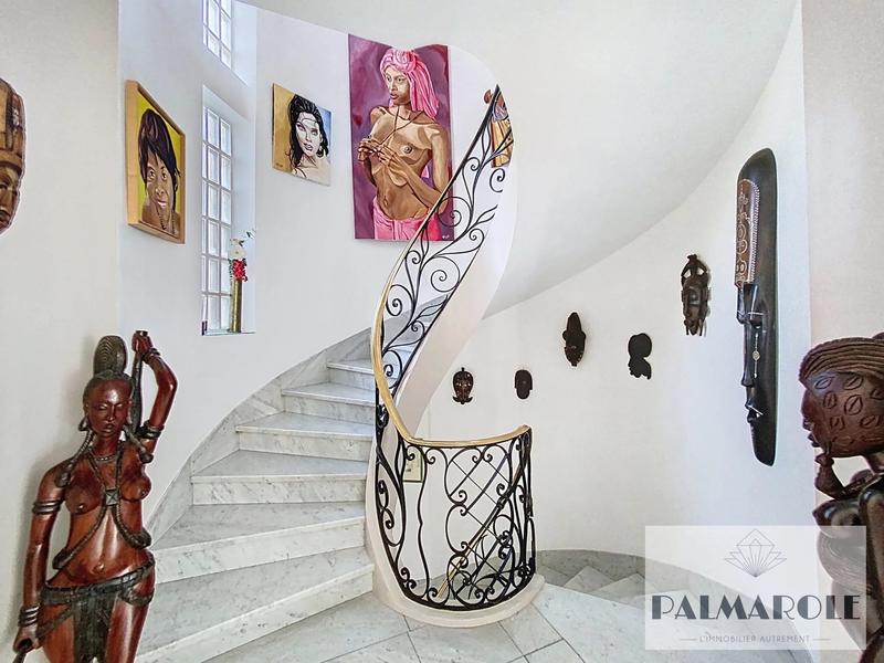 Maison de ville - 228 m² - 6 pièces