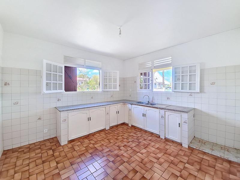 Maison - 115 m² - 4 pièces