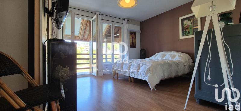 Maison - 94 m² - 5 pièces