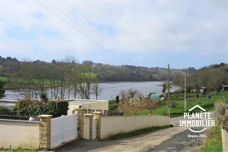 Maison ancienne - 119 m² - 7 pièces