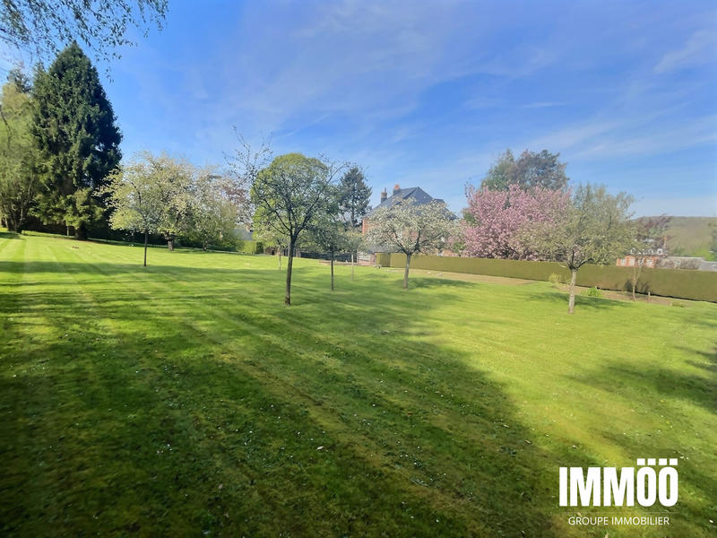 Maison - 265 m² - 6 pièces