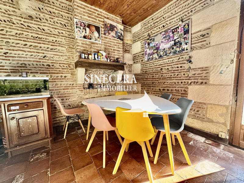 Maison - 143 m² - 5 pièces