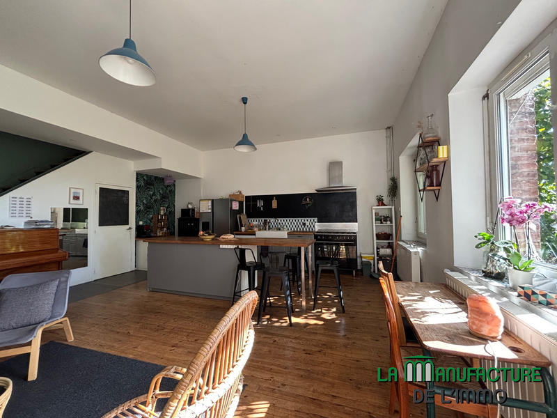 Maison - 175 m² - 6 pièces