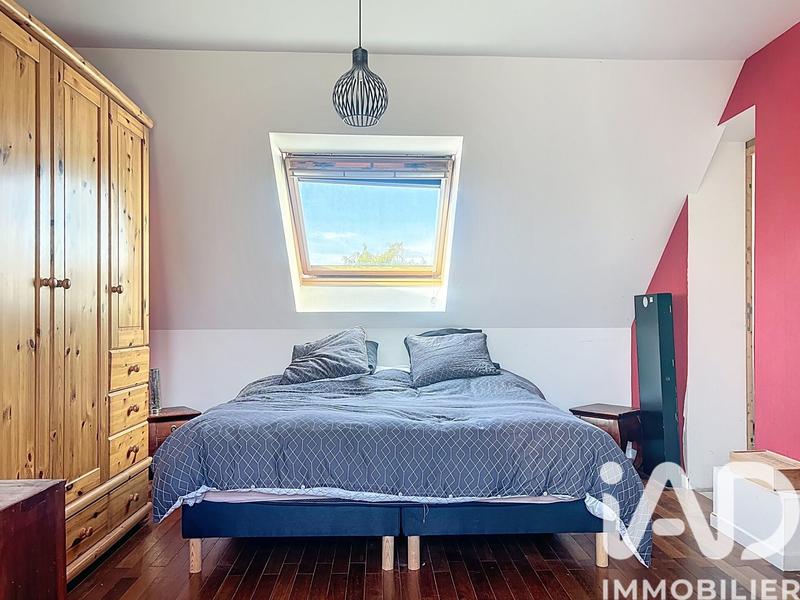 Maison - 202 m² - 8 pièces