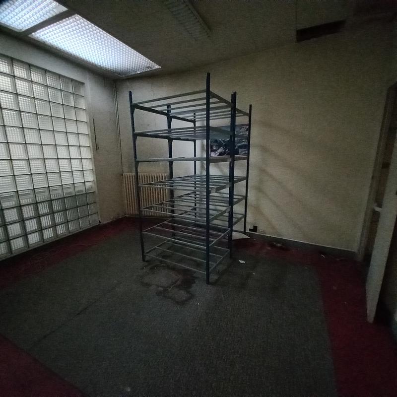 Local commercial - 451 m²