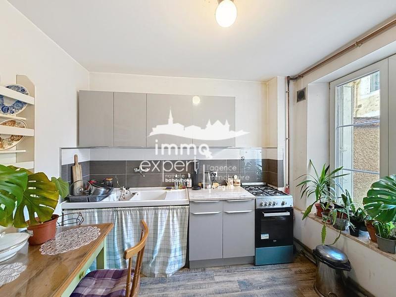 Maison de ville - 246 m² - 7 pièces