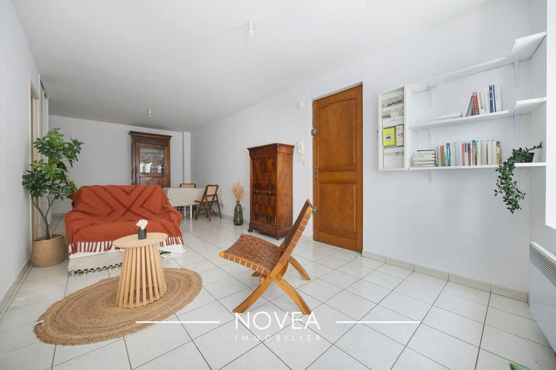 Appartement - 49 m² - 2 pièces