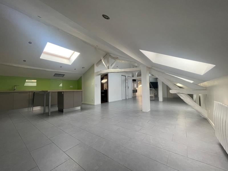 Appartement - 119 m² - 3 pièces