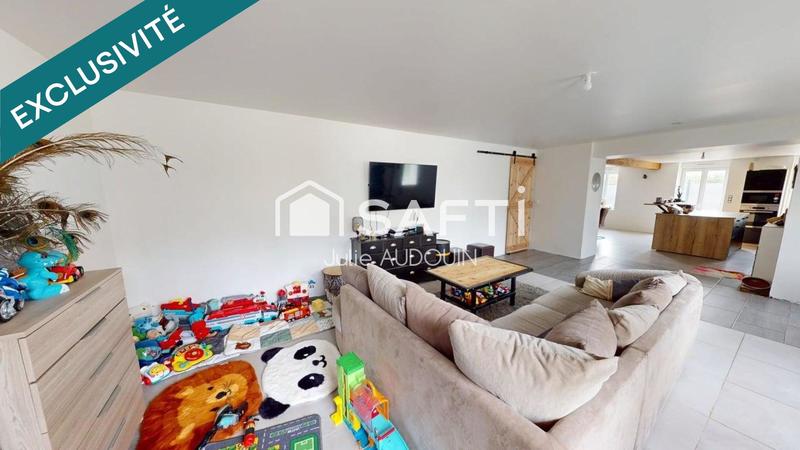 Maison - 264 m² - 8 pièces