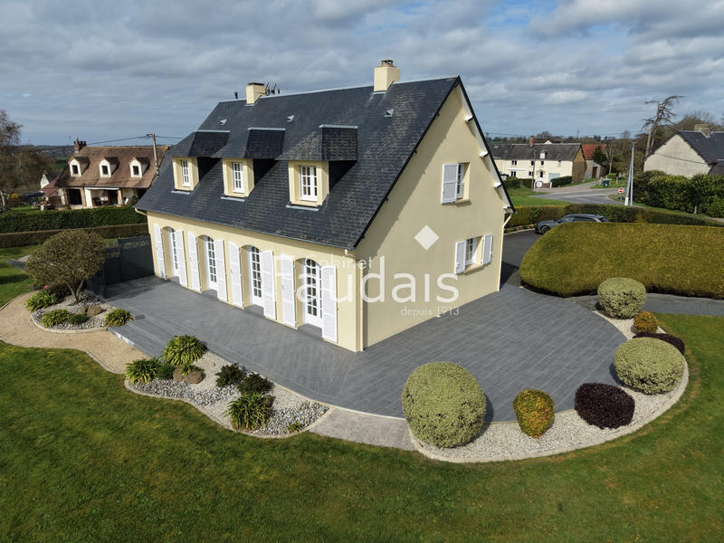 Maison - 135 m² - 7 pièces