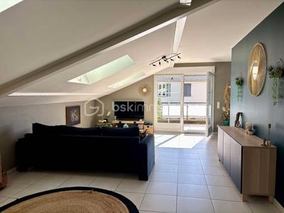 Appartement - 127 m² - 5 pièces