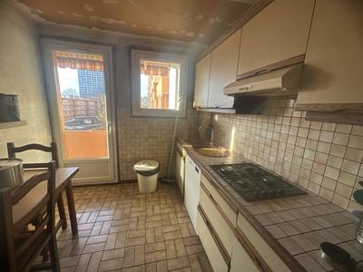 Appartement ancien - 74 m² - 4 pièces