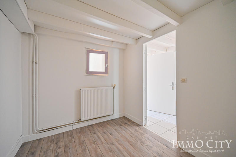 Maison - 94 m² - 5 pièces