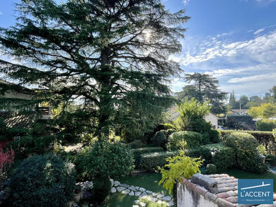 Villa - 230 m² - 7 pièces