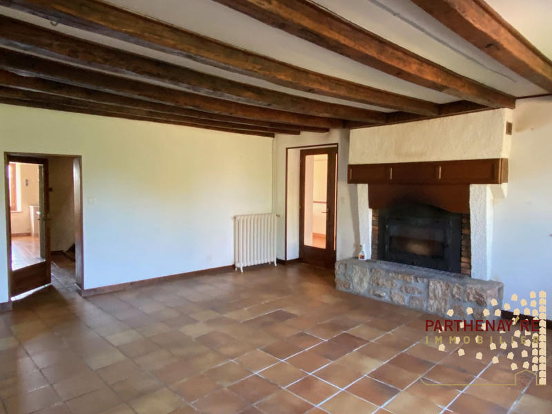 Maison - 205 m² - 5 pièces