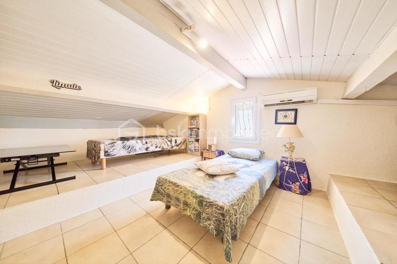 Maison - 165 m² - 7 pièces