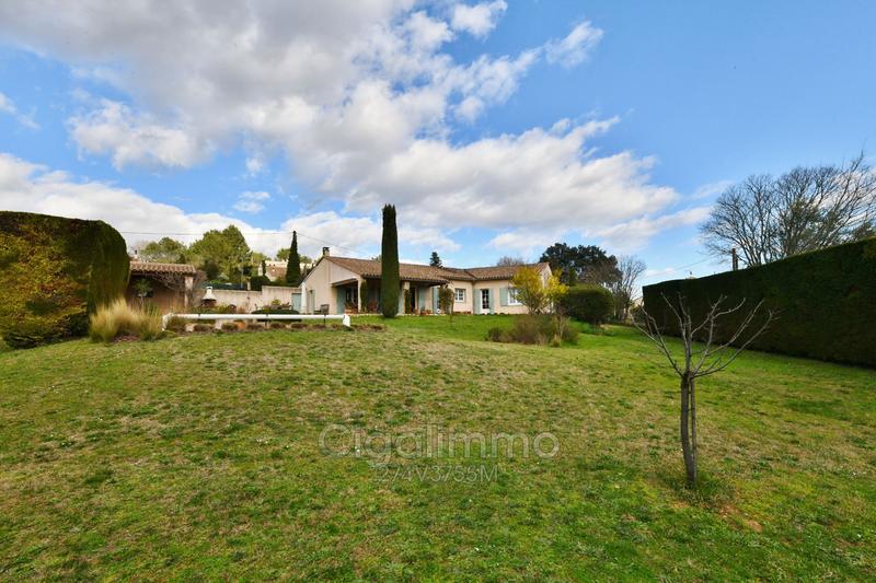 Villa - 140 m² - 6 pièces