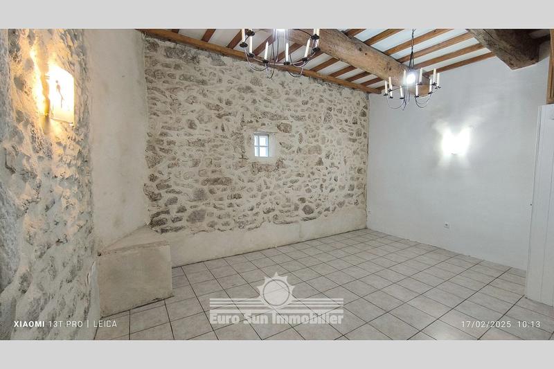 Maison de village - 80 m² - 3 pièces