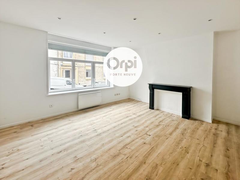 Immeuble - 202 m² - 2 pièces