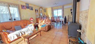 Maison - 104 m² - 4 pièces