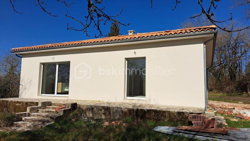 Maison - 100 m² - 4 pièces