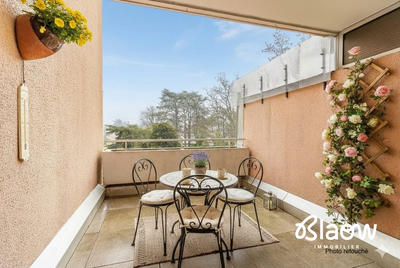 Appartement - 81 m² - 4 pièces