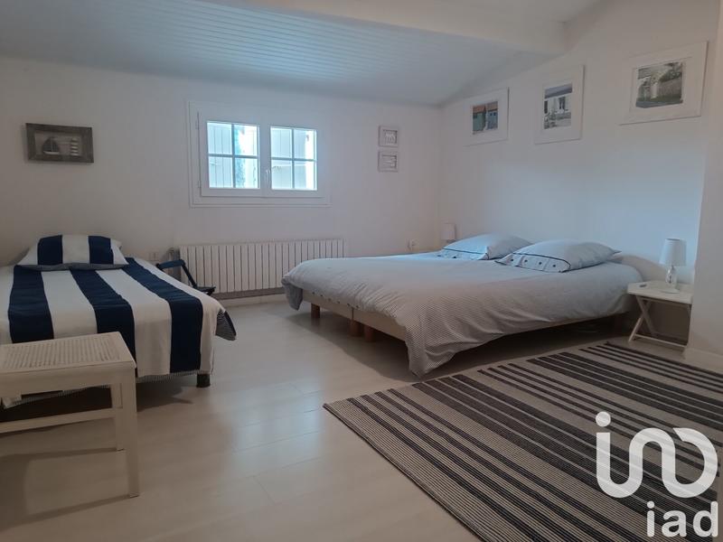 Maison - 252 m² - 10 pièces