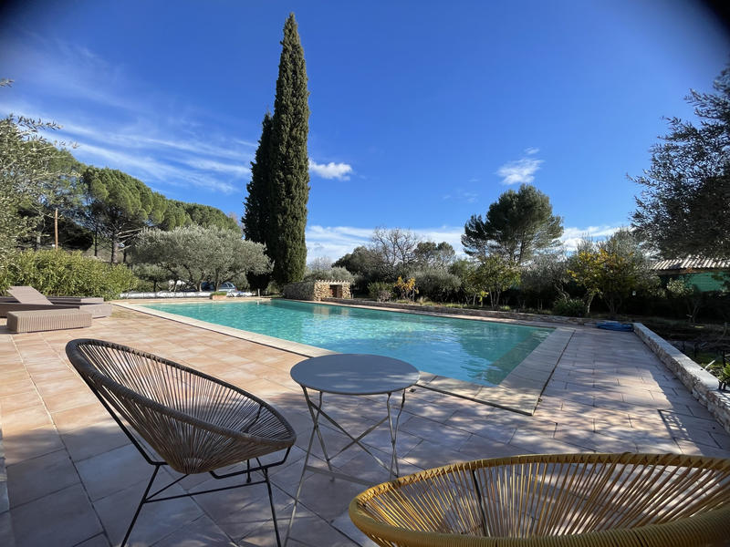 Maison - 200 m² - 7 pièces