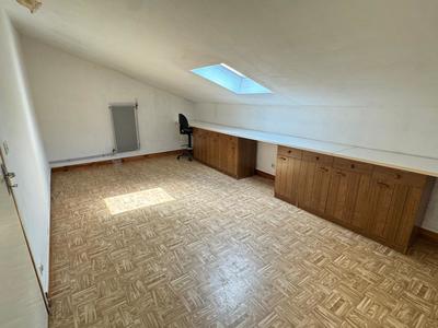 Maison - 160 m² - 5 pièces