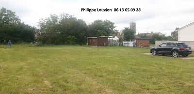 Terrain constructible - 1 500 m²