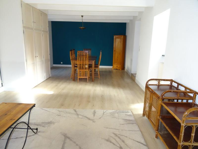 Maison - 96 m² - 6 pièces