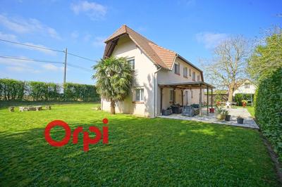 Maison - 185 m² - 5 pièces