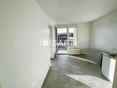 Appartement - 83 m² - 5 pièces