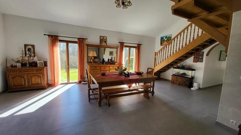 Maison d'architecte - 220 m² - 7 pièces